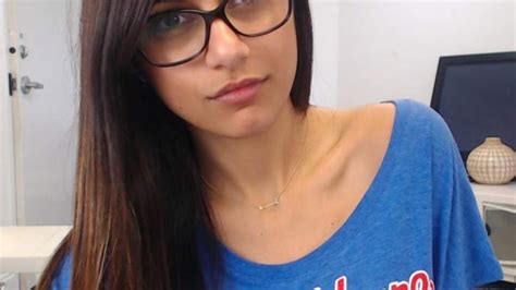 video porno mia khalifa|Vidéos pornos Mia Khalifa 2024 : Scènes de sexe de star du。